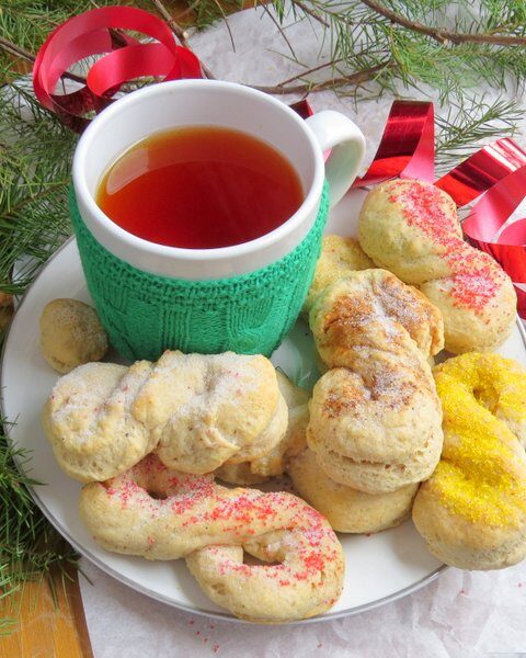 Christmas Breakfast Bows